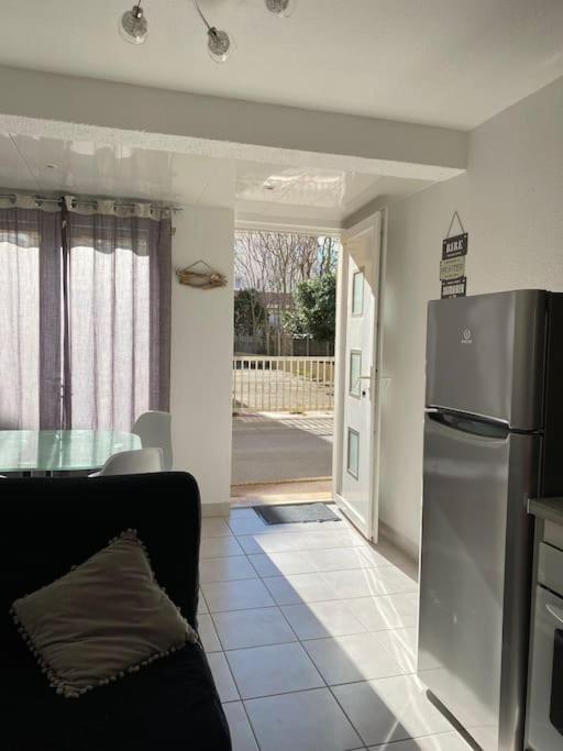Appartement Proche De La Plage Saint-Pierre-la-Mer  Экстерьер фото